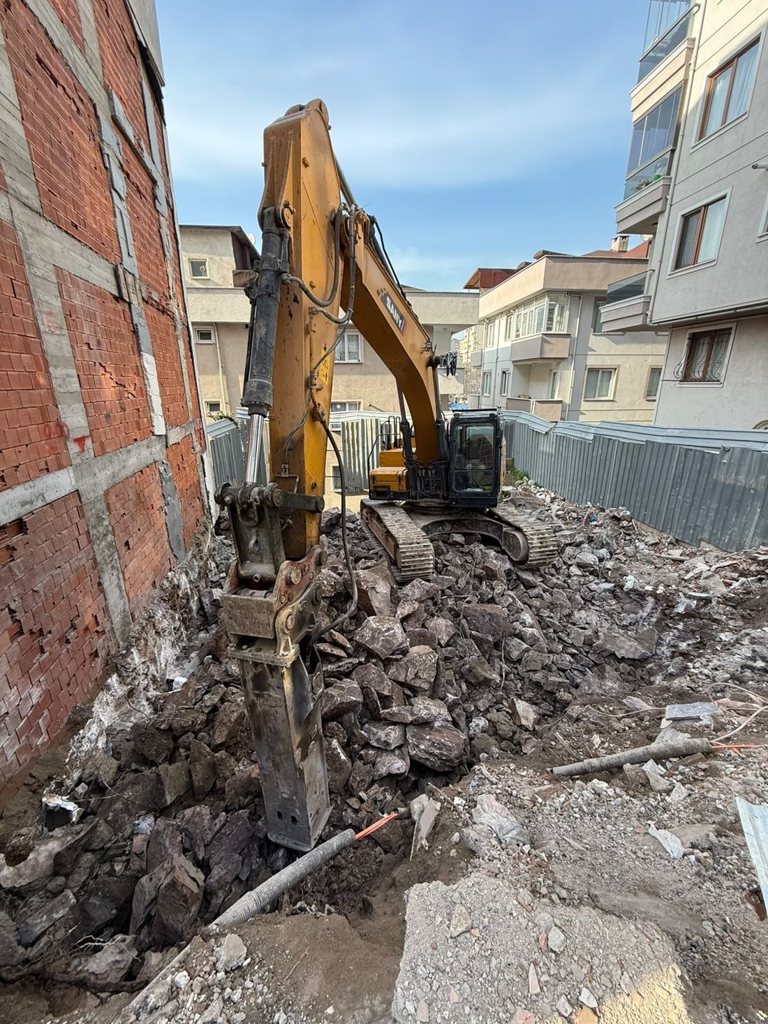 Hafriyat ve Kaya Kırma